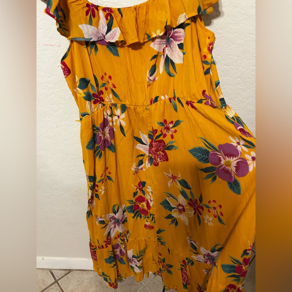 🎮Old Navy ruffle scoop neck Hawaiian Yellow Floral Dress size XL GUC - Picture 9 of 14